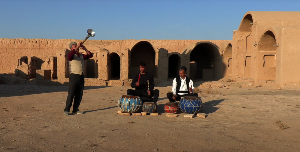 Abarkouh Karnā and Naqqāra